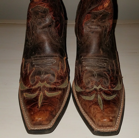 Ariat Shoes - ARIAT Genuine Leather Cowgirl Cowboy Boots